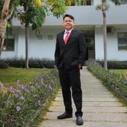 HUỲNH HIẾU LIÊM