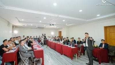Khóa Học MC Sự Kiện Chuyên Nghiệp - Vũ Lâm Phương